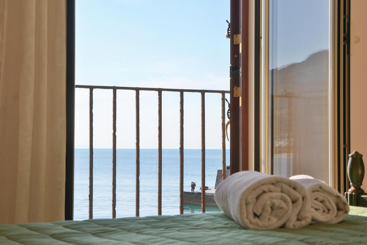 체팔루 Lavatoio Seaview 아파트 외부 사진