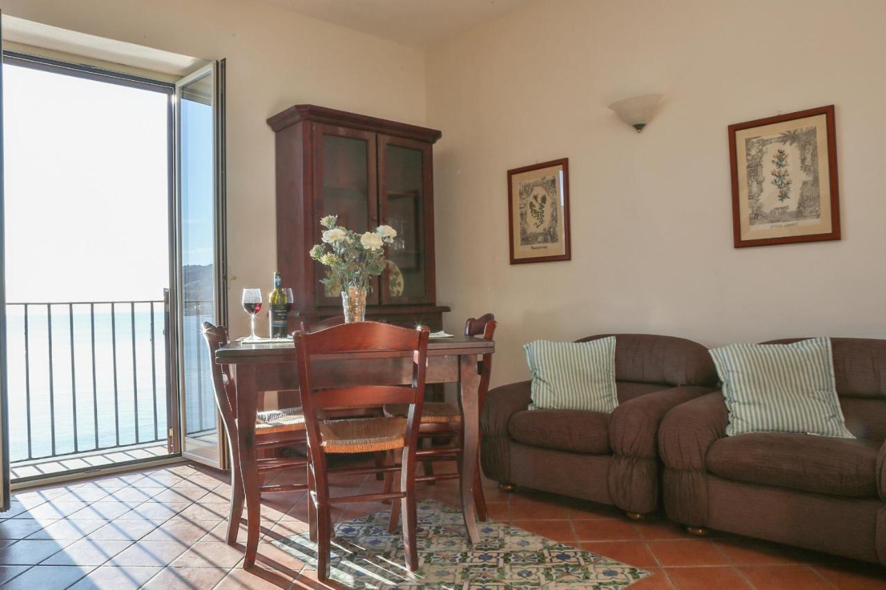 체팔루 Lavatoio Seaview 아파트 외부 사진